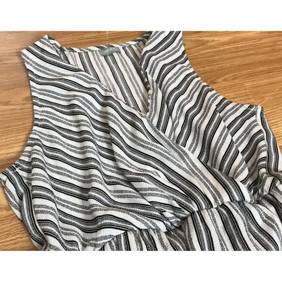 Striped Maxi Dress Grey Blue With Sleeveless Design & Elastic Waist Size Lg - Picture 4 of 9